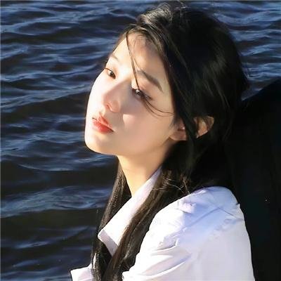 我的爱情撞上了战争